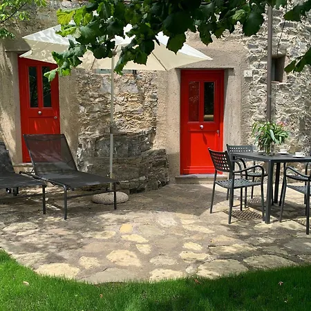 Medieval Mountain Oasis With A Private Garden And Incredible Mountain View Chata *